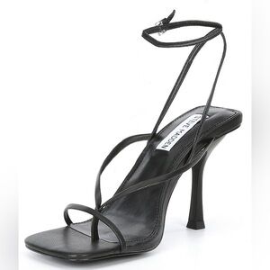 Steve Madden Annie Square Toe Strappy Thong heel
